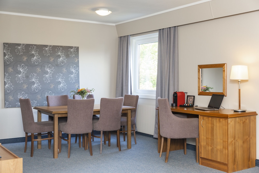 Superior Room, Non Smoking - Photo 2