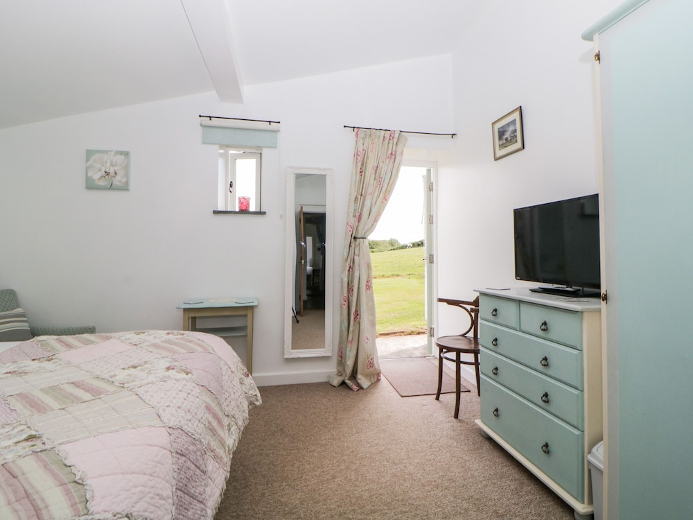 Cottage photo 2