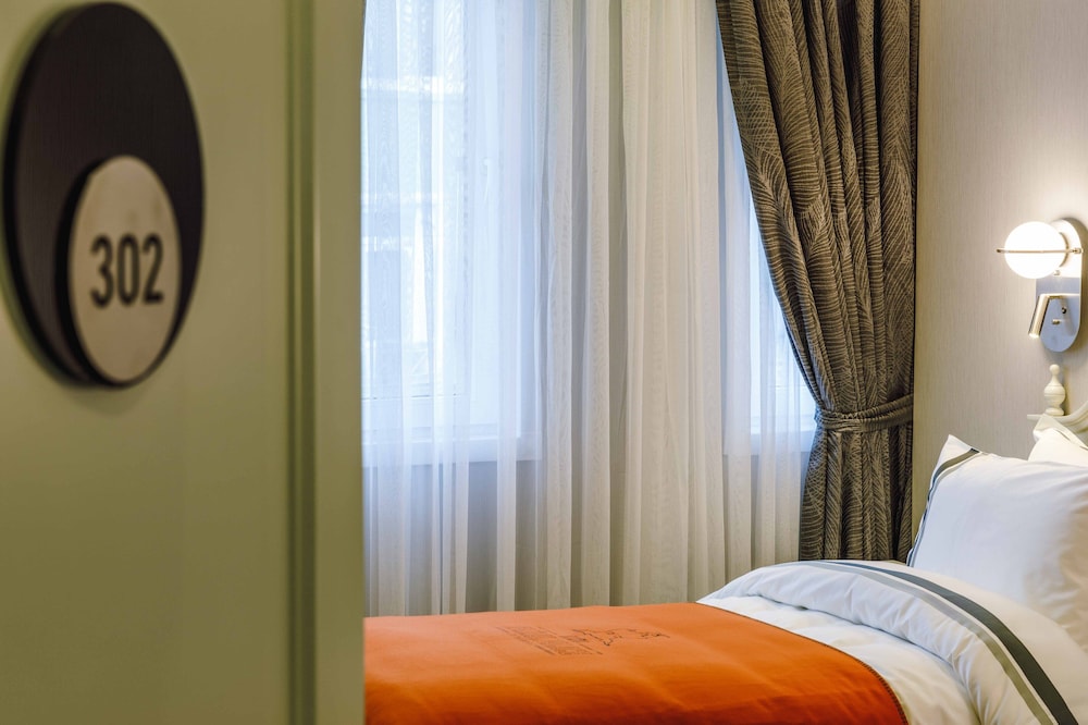Standard Twin Room, Ground Floor photo 3