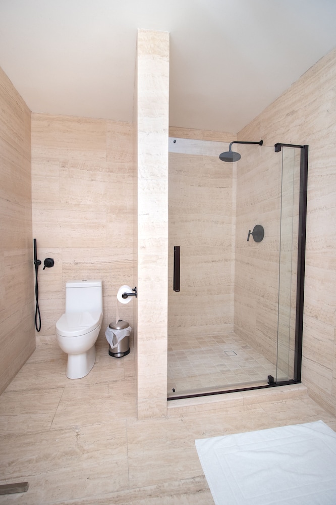 SUITE ATLANTIC photo 2