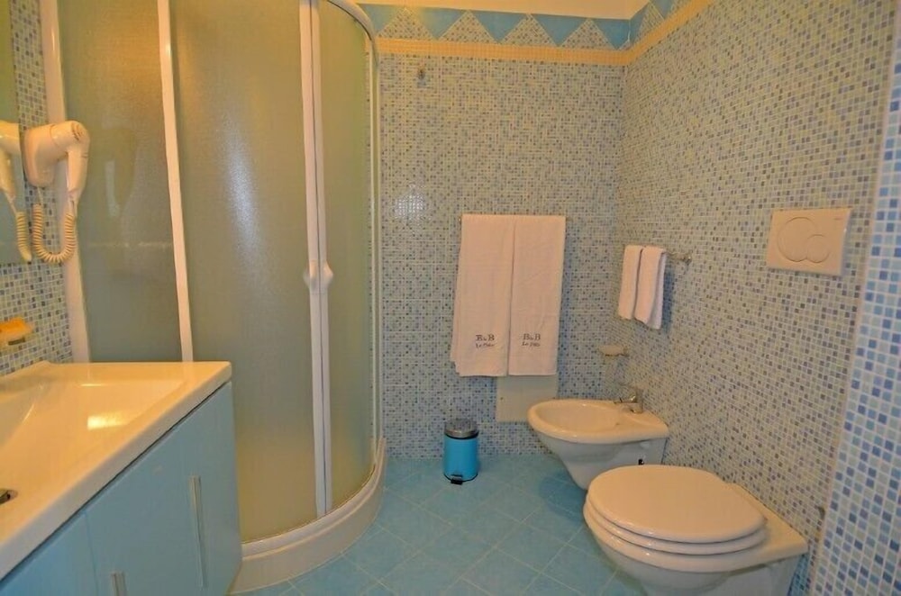 Standard Double or Twin Room, Balcony photo 3