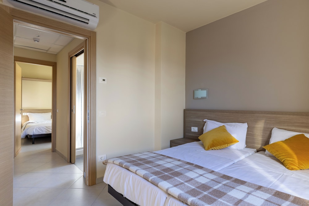 Royal Apartment photo 3