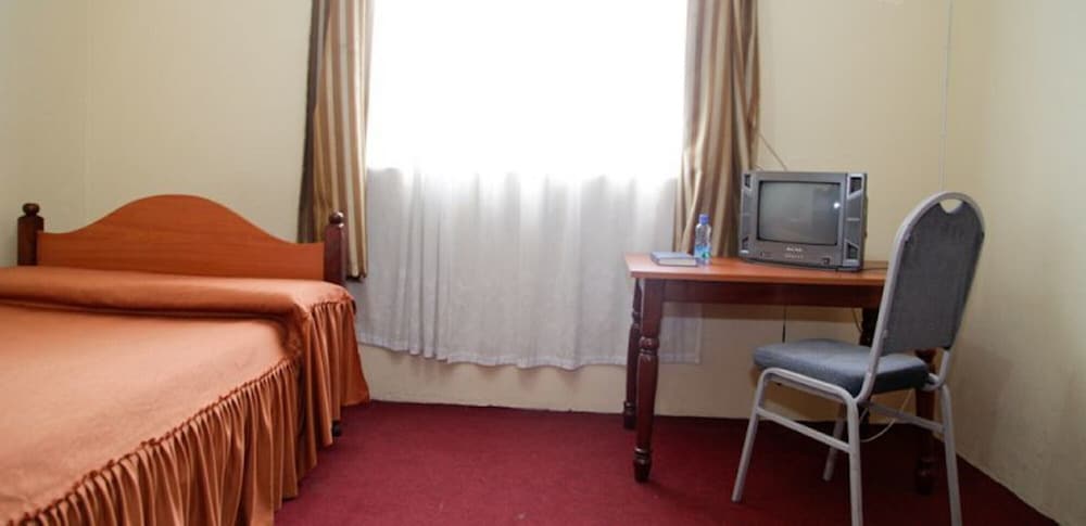 Single Room photo 2
