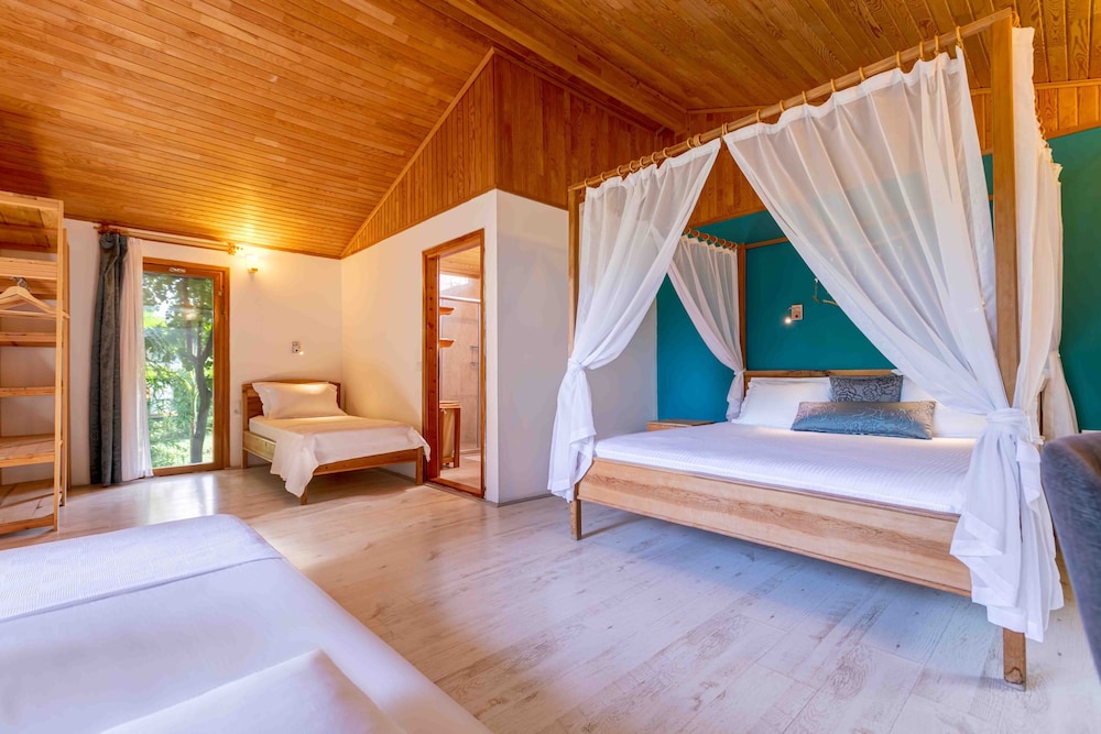 Bungalow, Multiple Beds (4 People) - Photo 12