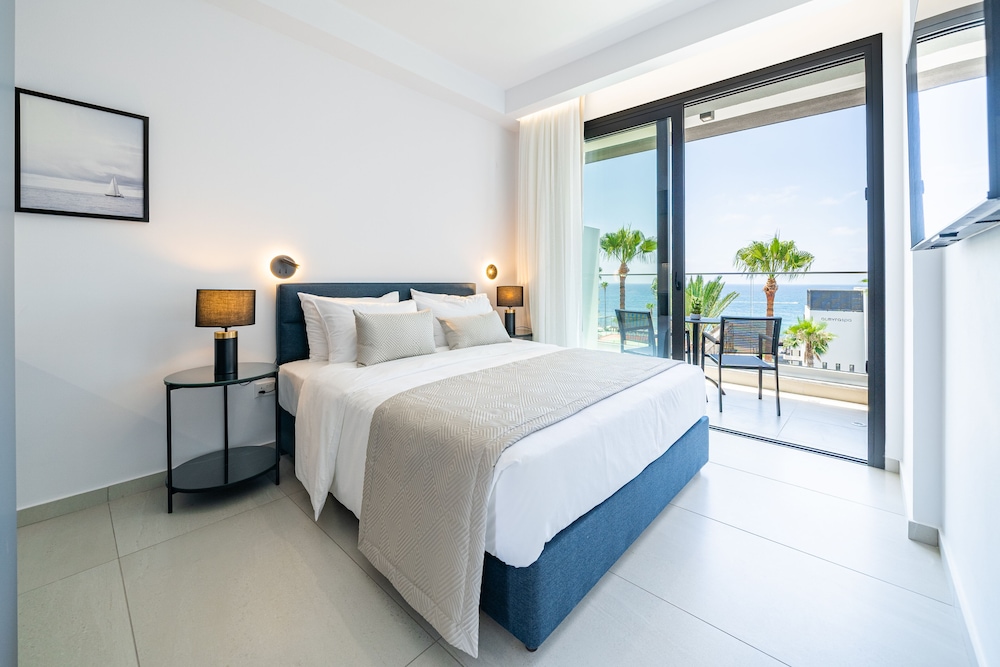 Studio With Sea View