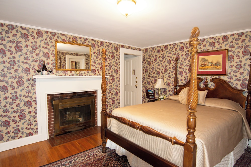 M3 Romantic Suite photo 1
