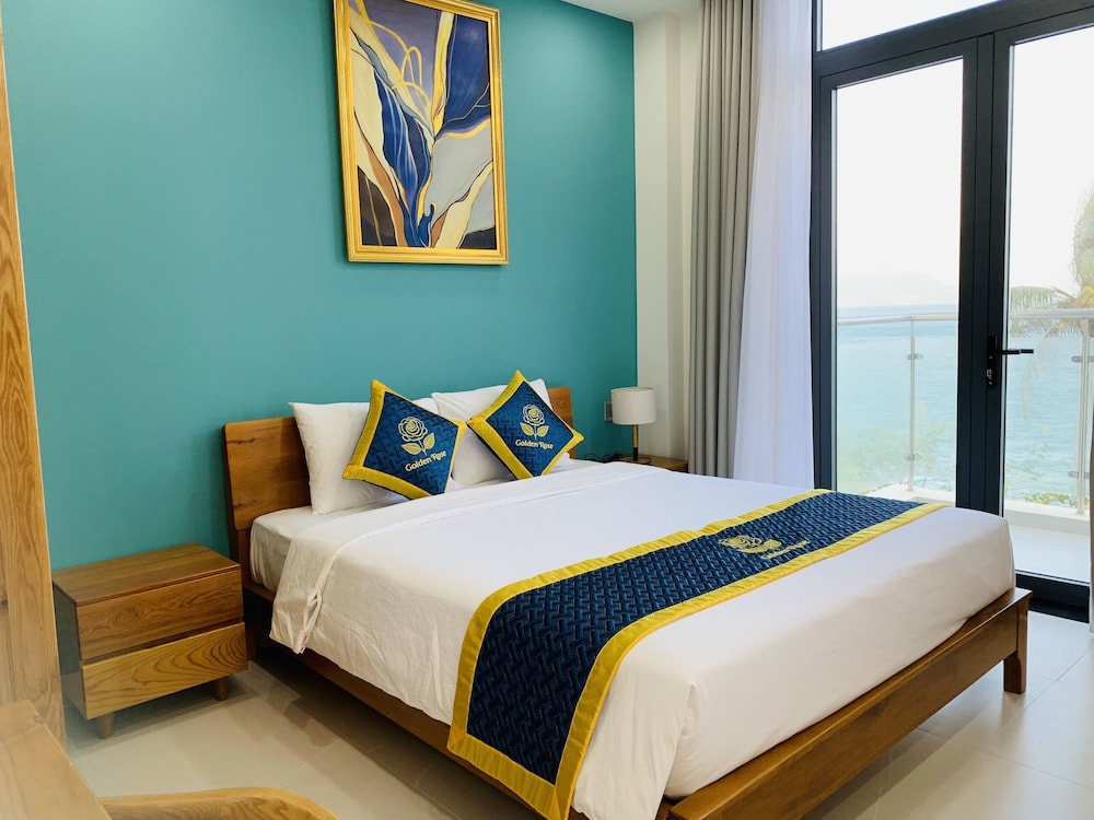 Panoramic Suite, Beach View photo 2