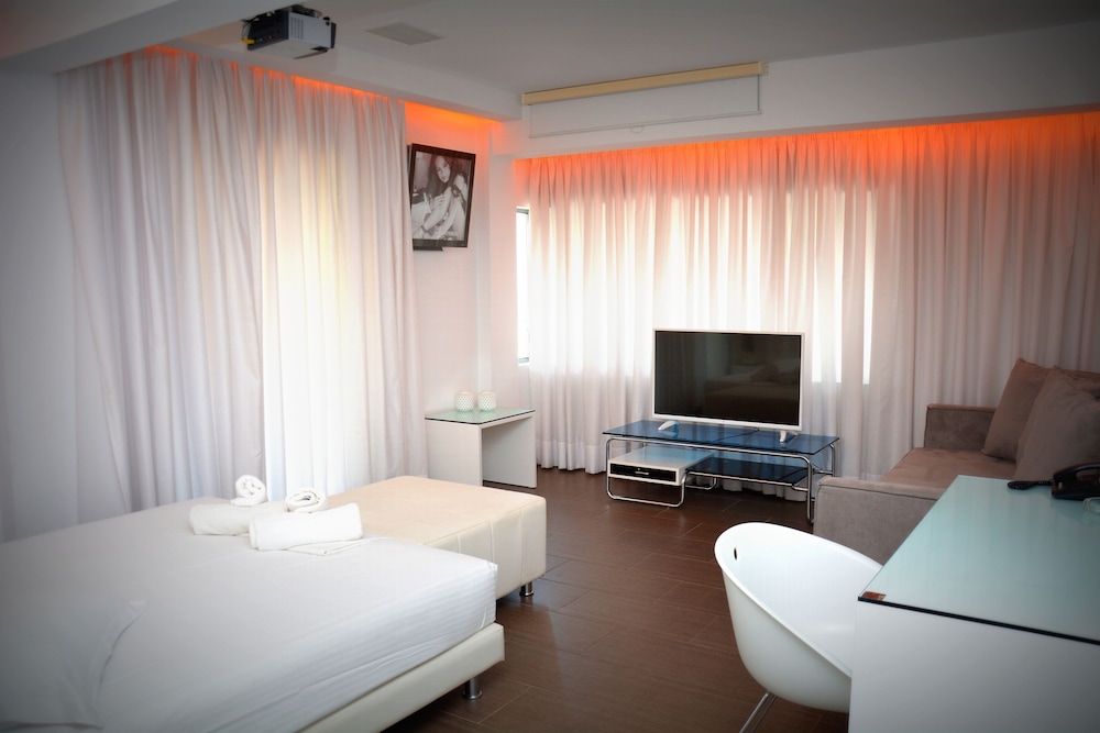 Junior Studio Suite photo 2