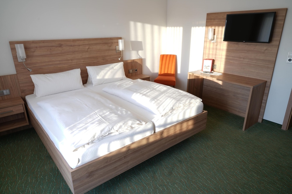 Comfort Double Room, Private Bathroom