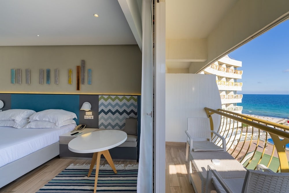Superior Room, 1 King Bed, Balcony (View)