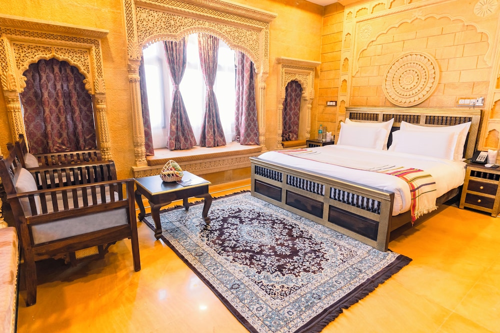 Superior Double Room, City View