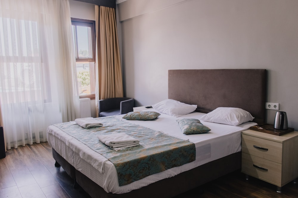 Standard Room photo 1