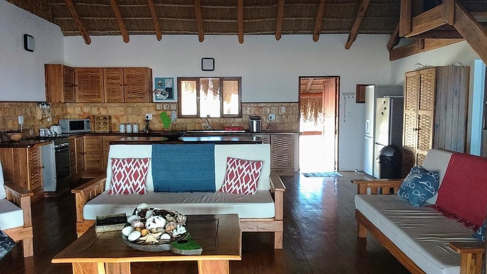 Villa - Beach Front photo 3