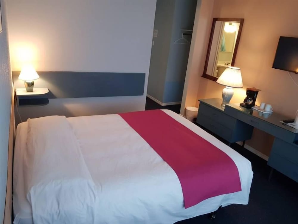 Classic Single Room