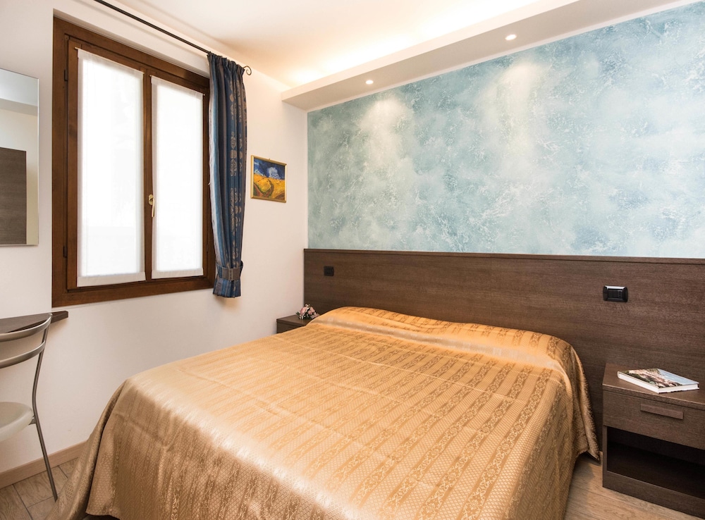 Superior Double Room (Zaffiro) photo 2