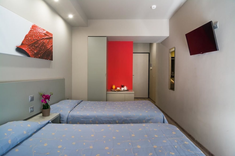 Superior Double or Twin Room - Photo 5