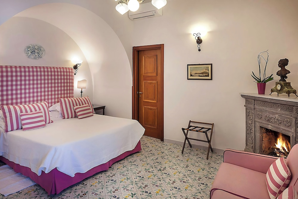 Deluxe Double or Twin Room, Sea View - Photo 7