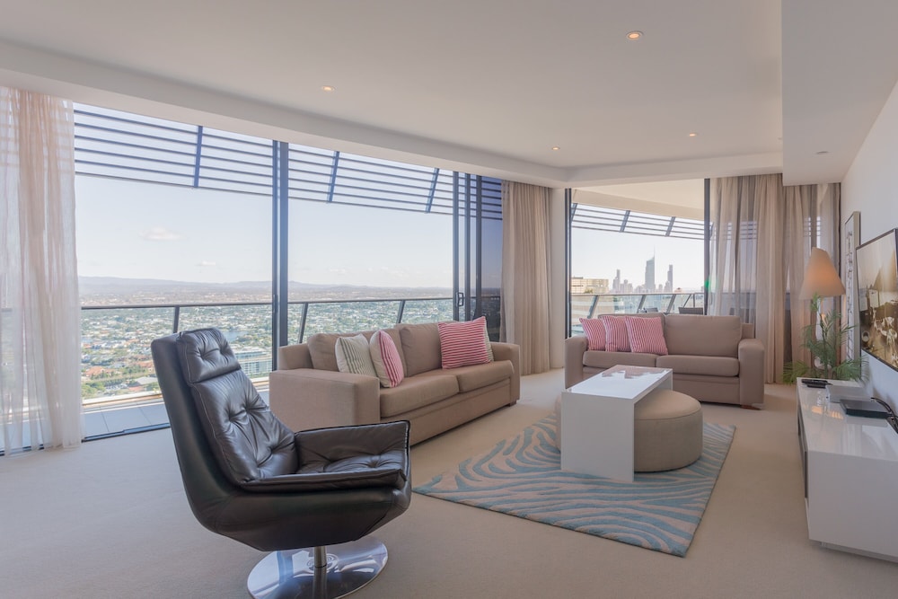 3 Bedroom Skyhome photo 1