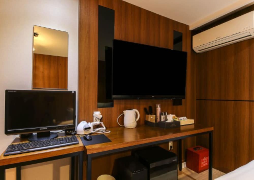Deluxe Room (Business) - Photo 3