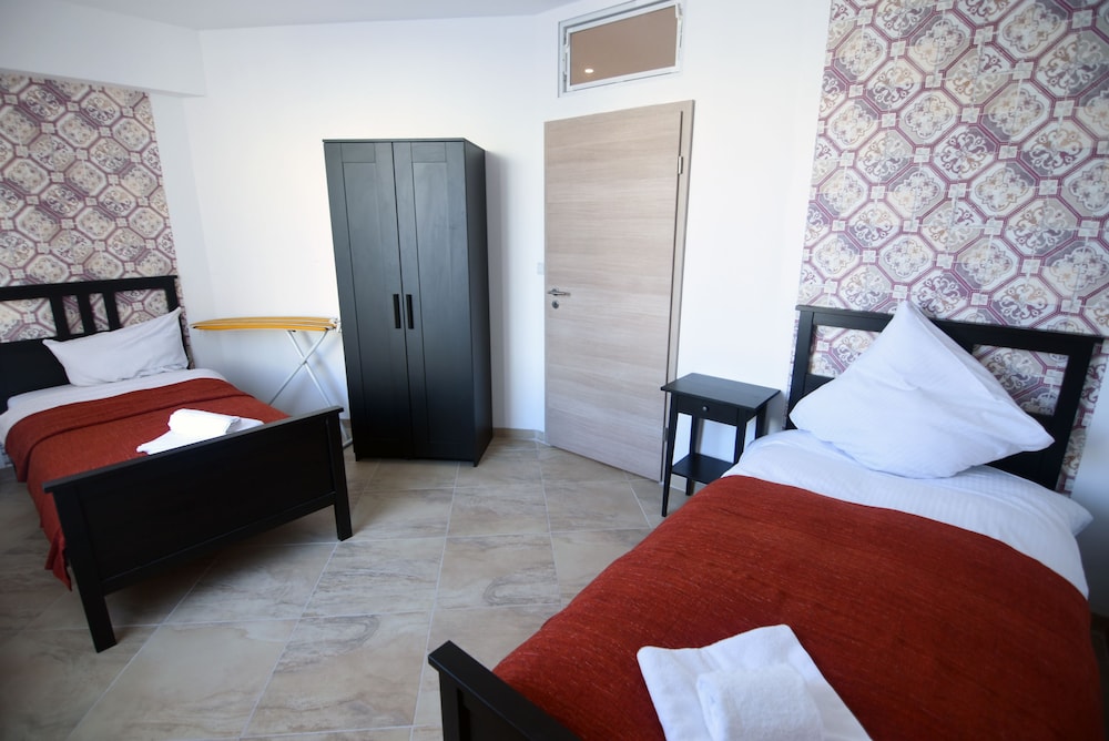 Apartment, 2 Bedrooms (4 Guests)