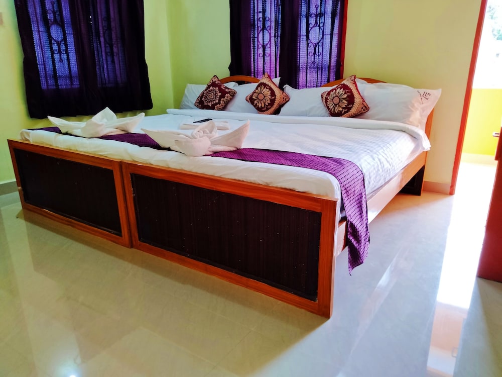 Deluxe Triple Room, 1 Bedroom, City View