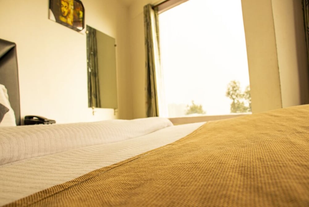 Deluxe Quadruple Room - Photo 4