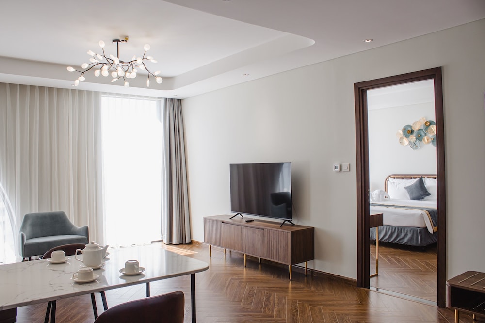 Grand Tourane Suite Apartment
