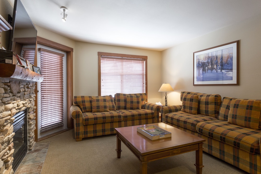 Condo, 1 Bedroom