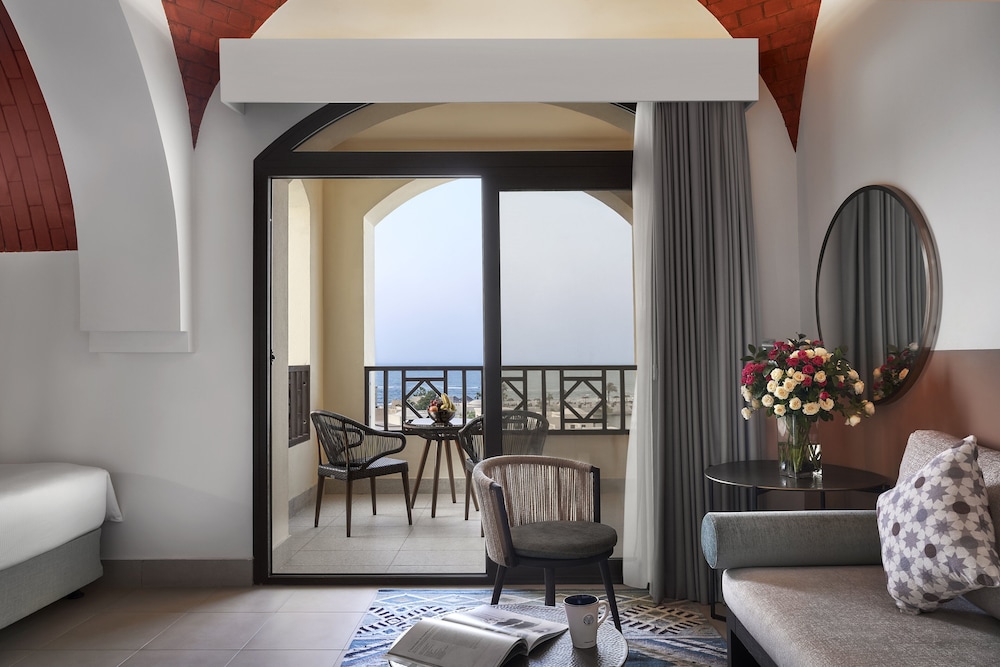 Sea View Room - Twin Bed photo 2