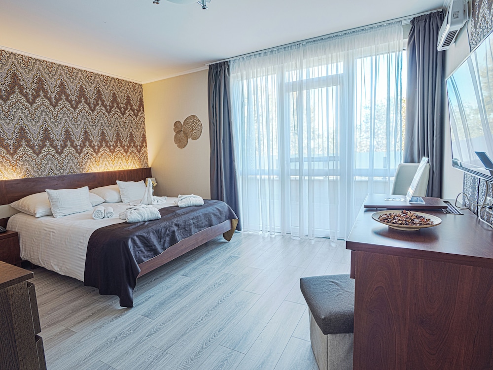 Family Suite, 2 Bedrooms, Balcony, River View, photo 6