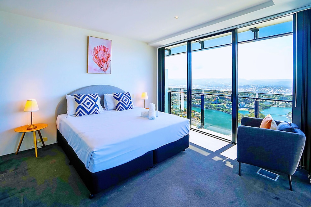 Superior Apartment, 1.5 Bedroom, Kitchen, River View photo 3