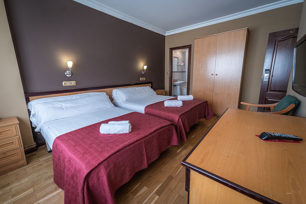 Family Triple Room photo 2