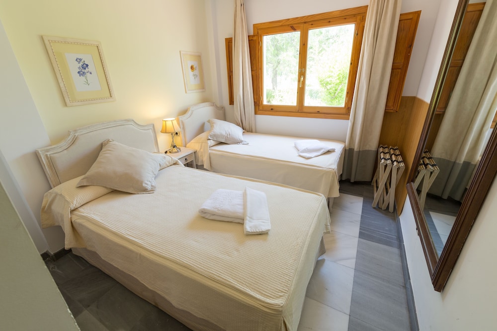 Family Suite, 2 Bedrooms - Photo 1