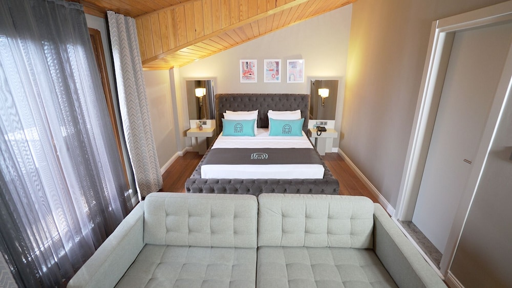 King Suite - Photo 7