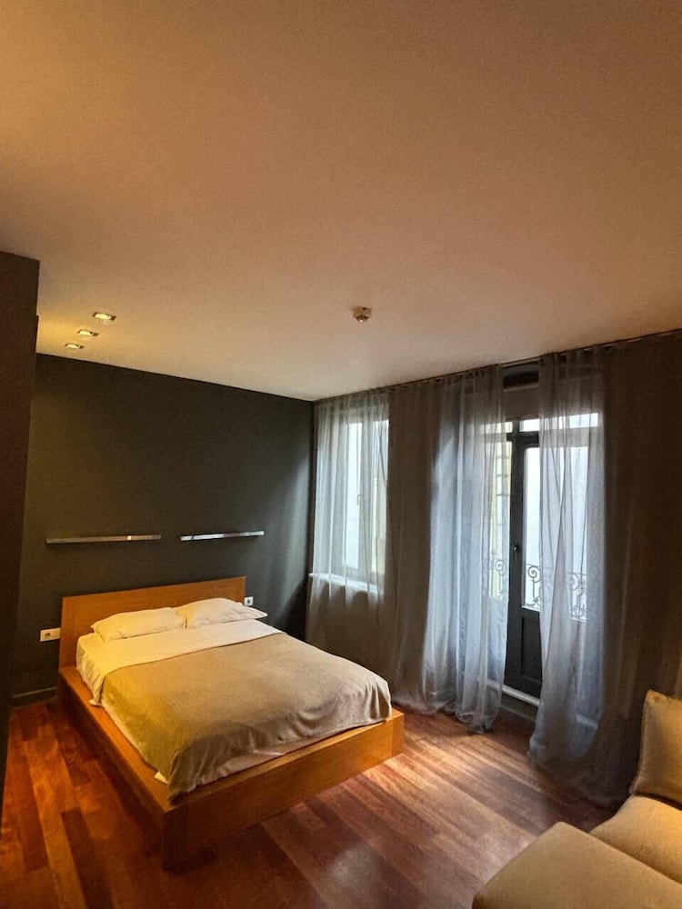 Premium Double Room, Non Smoking, Balcony photo 2