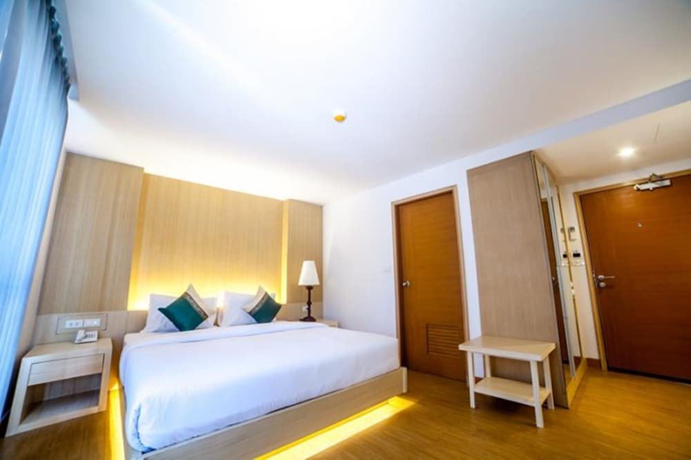 Habitación Deluxe, Acceso a la Piscina