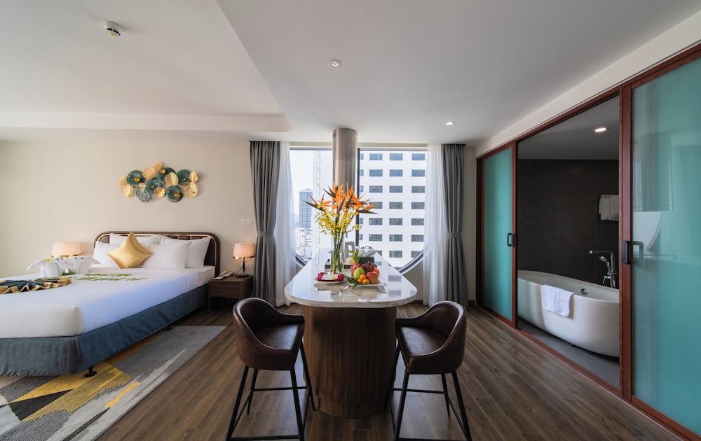 Junior Suite - Photo 6
