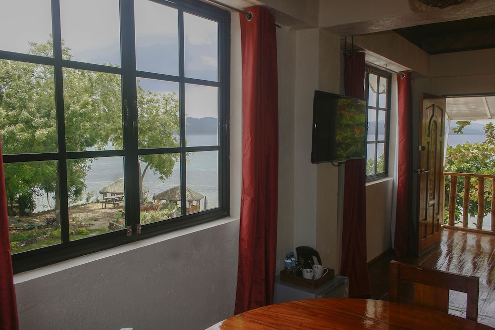 Junior Suite, 1 Bedroom, Sea View photo 2