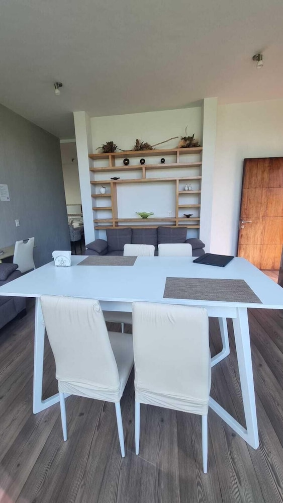 Premier Apartment photo 3
