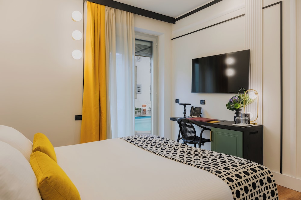 Premium Double Room photo 3