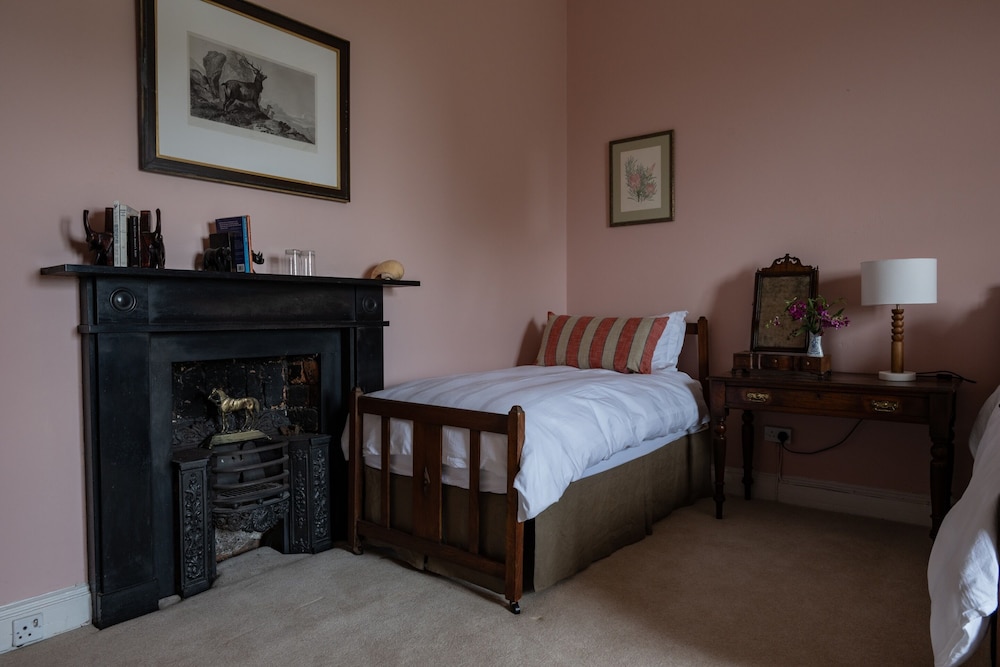 Deluxe Double Room, Shared Bathroom (Main House) photo 2