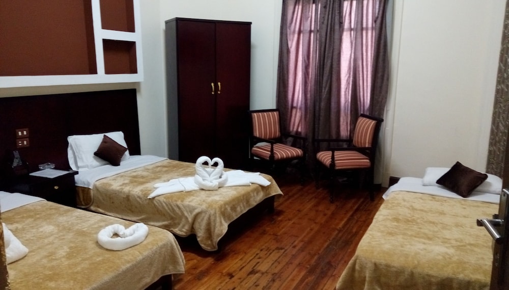 Deluxe Triple Room - Photo 3