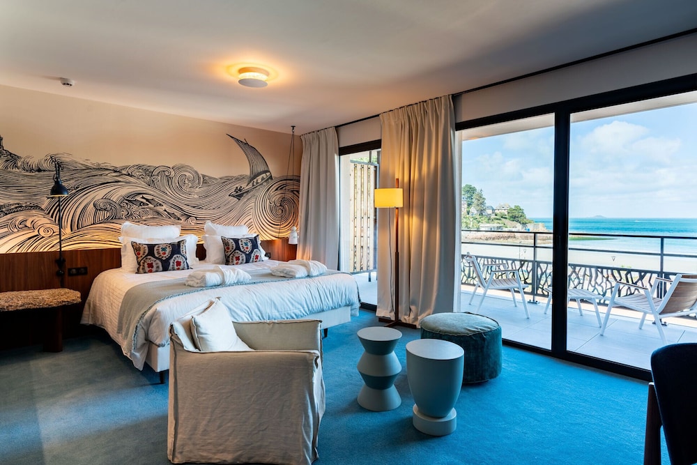 Junior Suite, Sea View - Photo 1