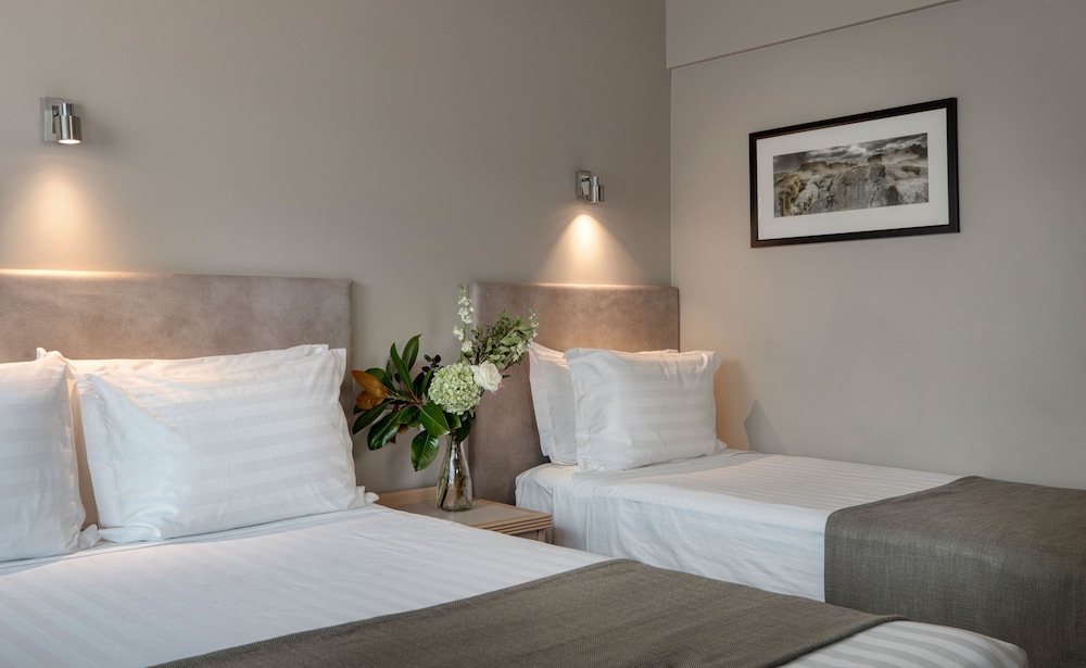 Superior Room, Multiple Beds - Photo 2