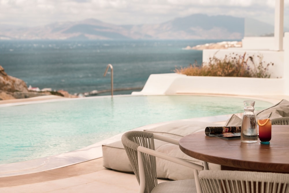 Suite, 2 Bedrooms, Private Pool, Sea View - Photo 15