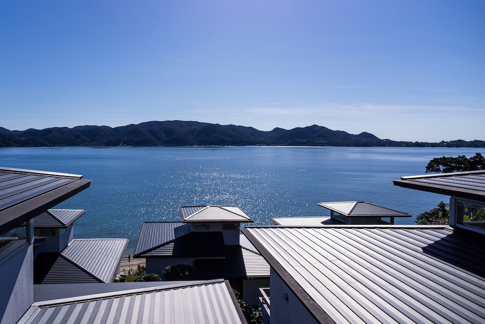 Ocean Villas photo 3