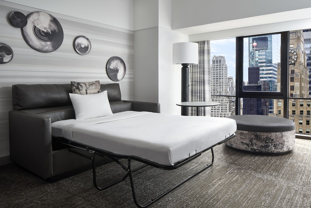 Deluxe Room, 1 King Bed