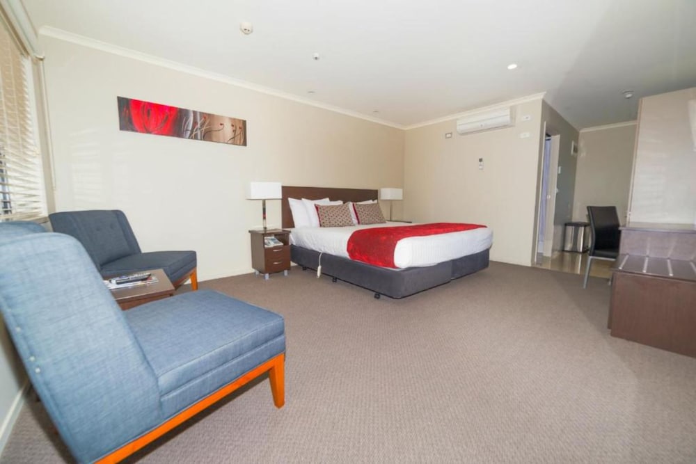 Mountain View Suite photo 2