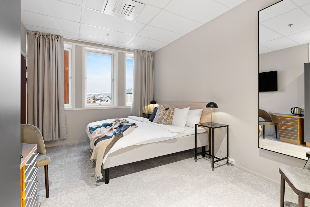 Superior Twin Room, Sea View photo 2