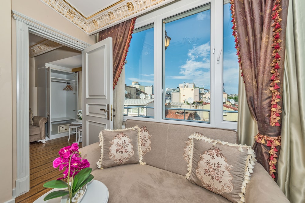 Luxury Penthouse, 1 Bedroom photo 3